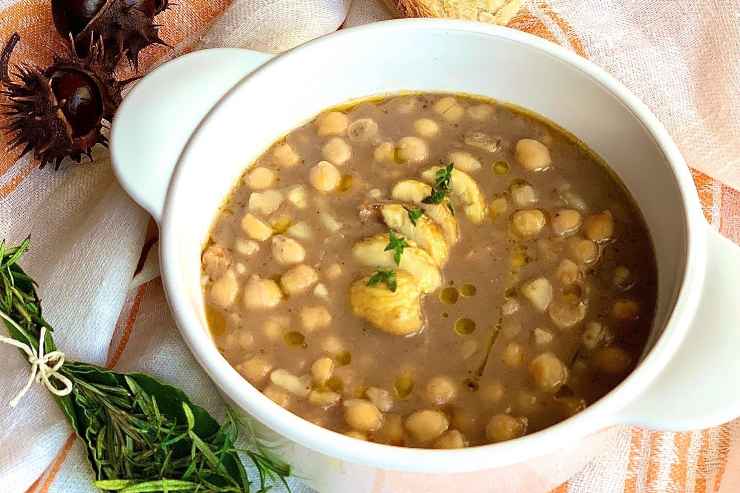 Zuppa di ceci e castagne