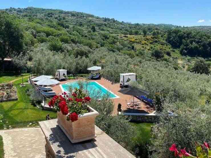 Zona piscina Casale San Pietro (Anagni)