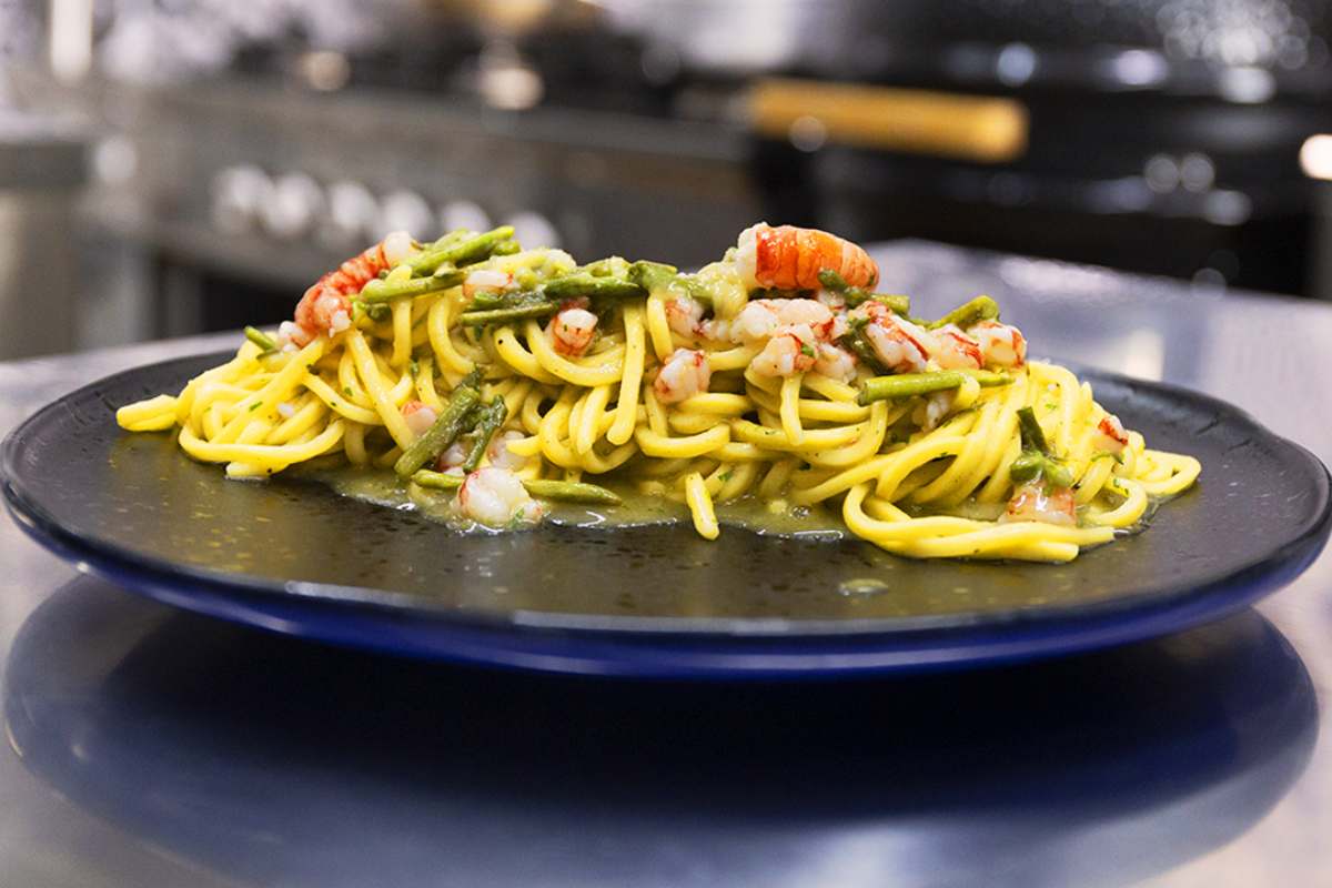 Spaghetti gamberi e zucchine chef Alessandro Fioretta ristorante Amare Sora