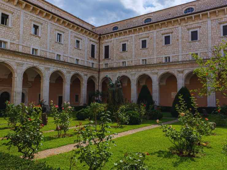 Chiostro settentrionale Abbazia di Montecassino