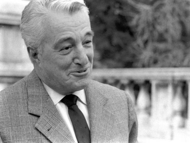 foto di Vittori De Sica in bianco e nero